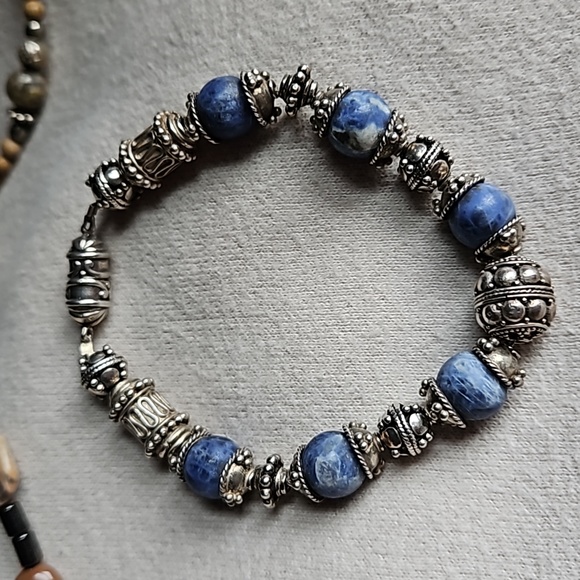 Set of Magnetic Clasp Bracelets - Picture 11 of 11